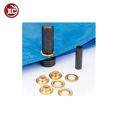Perforateur d'œillets pour bâche